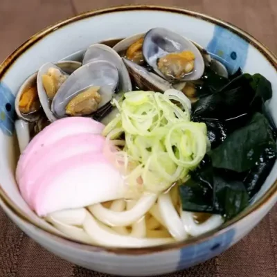 あさりとわかめのうどん