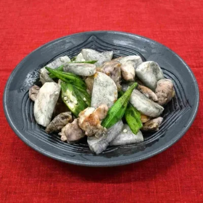 鶏肉・オクラ・長いもの炭火焼き